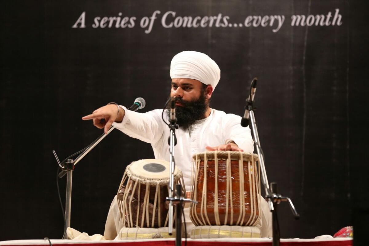 Performing Guru Ghar Da saaz-Jori Pakhawaj recital  in Triveni concert series in Thane Maharashtra in year 2016 